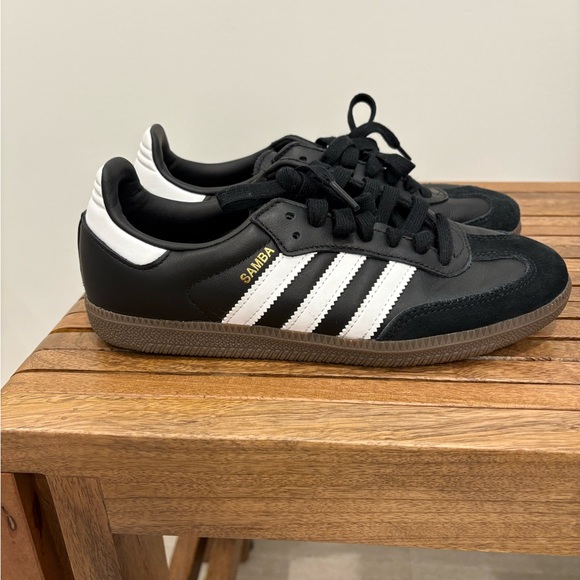 Adidas Samba Black Leather Sneakers - Picture 2 of 9